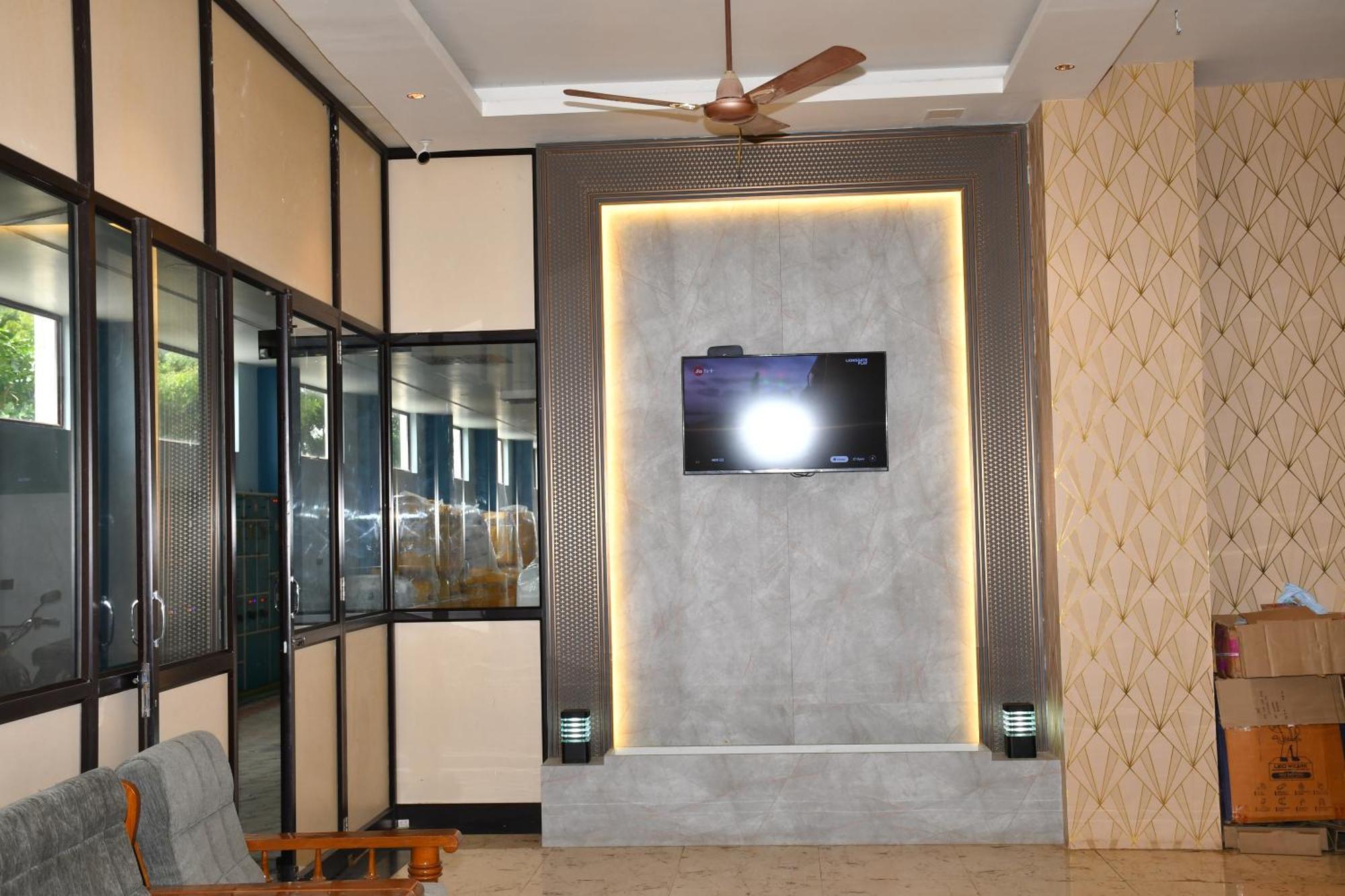 Gb Residency Hotel Ramanathapuram Exterior photo